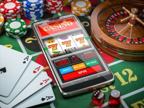Video slot with five reels and bonus features