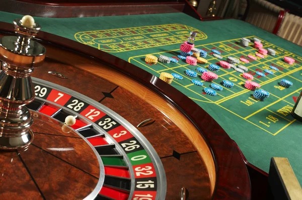 Live dealer Andar Bahar table with real dealer